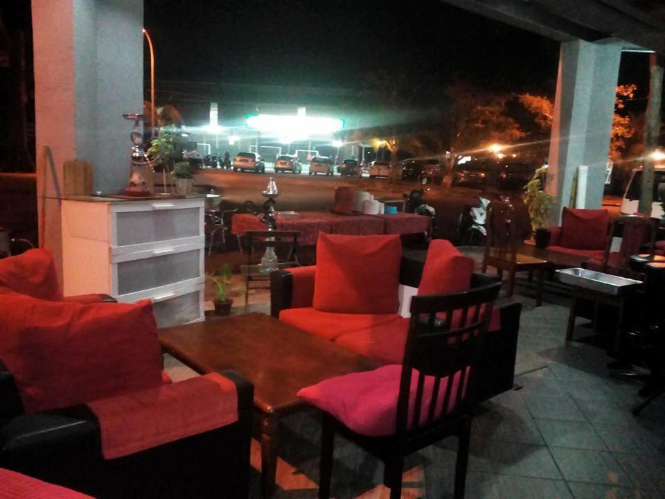 Zeala Asmara Motel Kuah Buitenkant foto